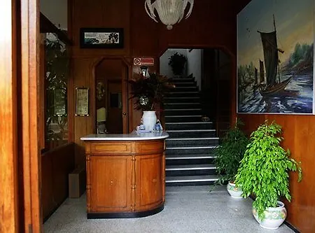 Riviera Hotel 3*